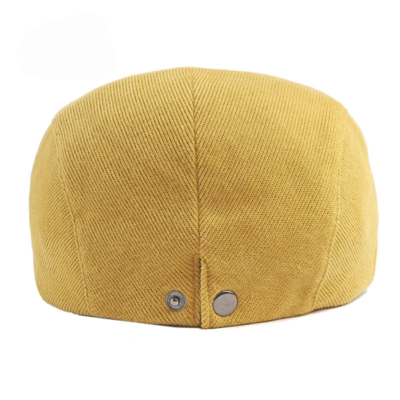 casquette plate jaune