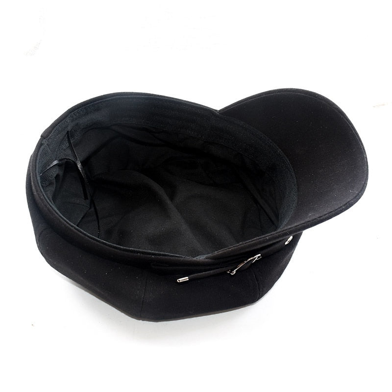 beret noir chic